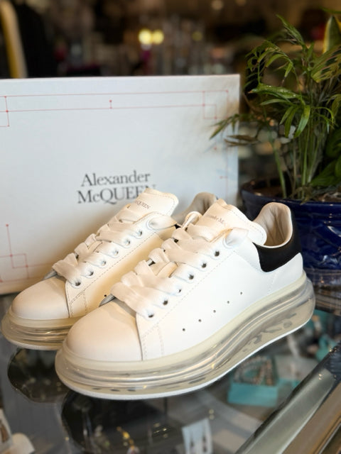 NIB Sz 37.5 Alexander Mcqueen Designer Wedge Sneakers

Clear sole, Leather with black leather at back heel