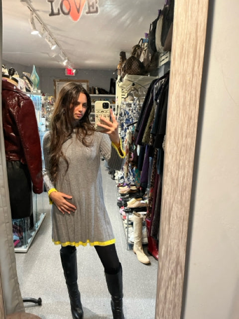 Anthropologie Wide Rib Knit Sweater Dress / Tunic

Sz - XSP (Runs overiszed) 