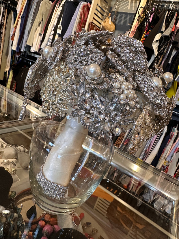 Bridal Brooch Bouquet