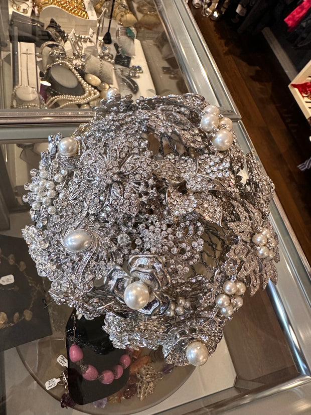 Bridal Brooch Bouquet