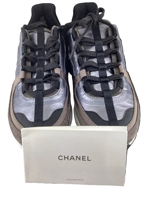 Chanel Sneaker Trainer Size 37.5 rare brown metallic colorway with dustbags