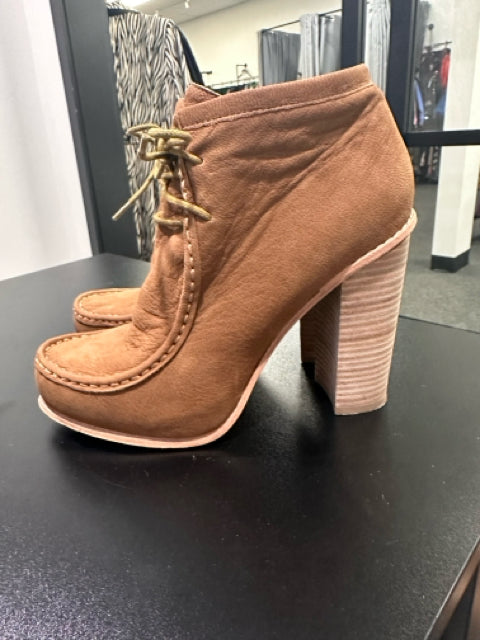 Dolce Vita Sz 8 Tan Moccasins Heels Shoes