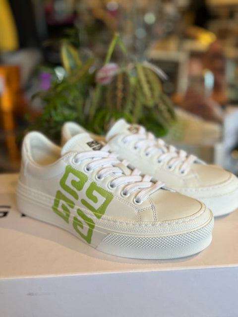 NIB Givenchy City Sport Sneakers 