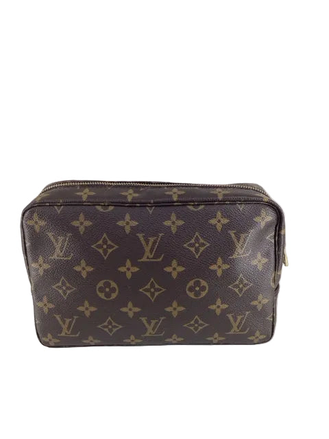 Louis Vuitton pouch cosmetic bag Trousse 23 