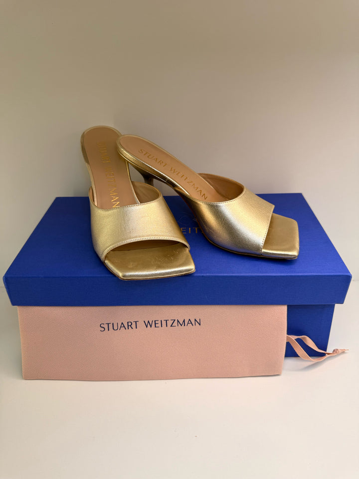 Stuart Weitzman Sz 6 Gold Kitten Heel Tia Sandal Mules in Box