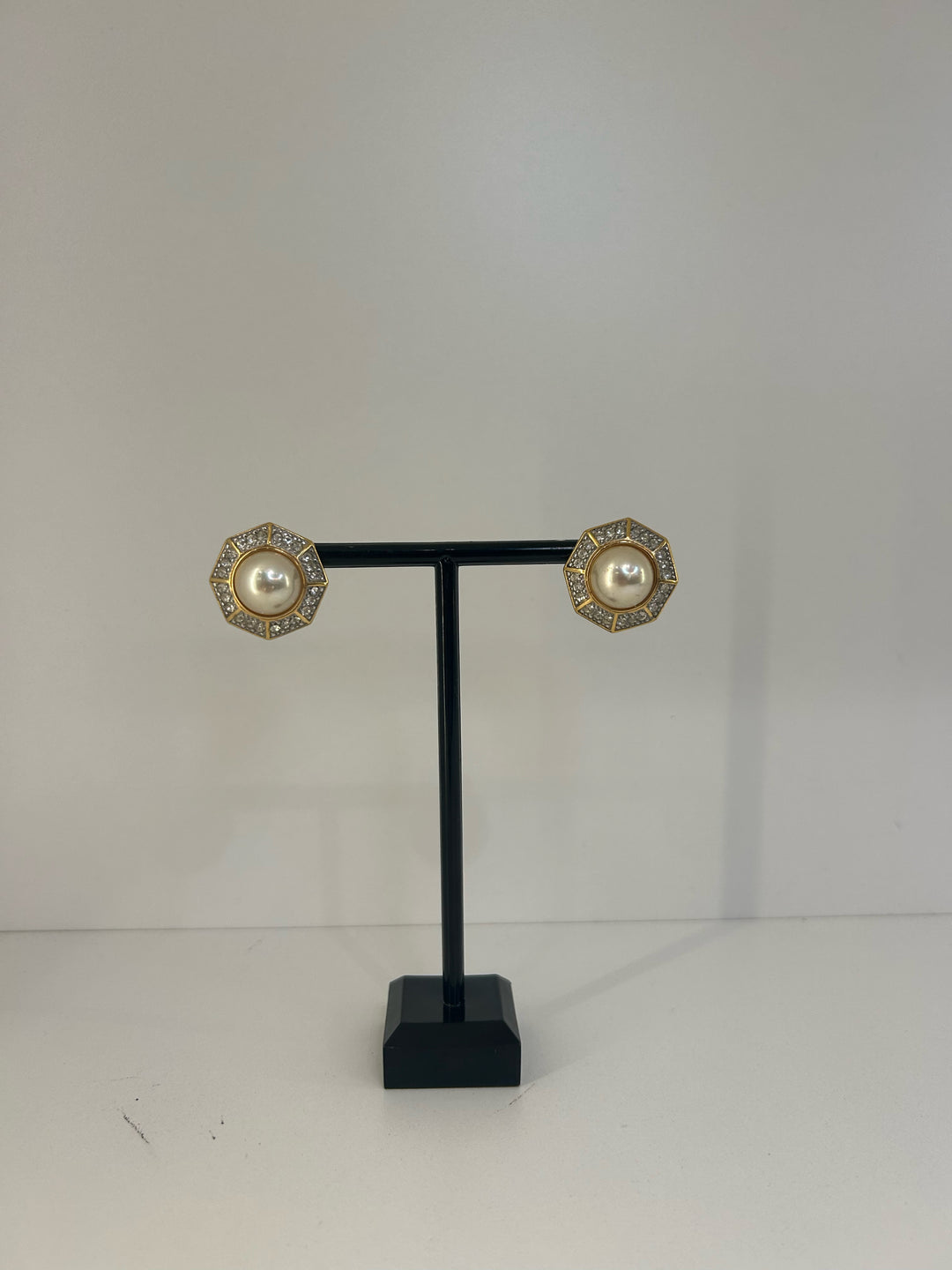 Vintage RICHELIEU Pierced Hexagon CZ Pearl Earrings