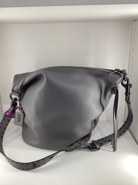NWT Coach Zip Top Stud Strap Grey Pebbled Leather Bag Tote Purse