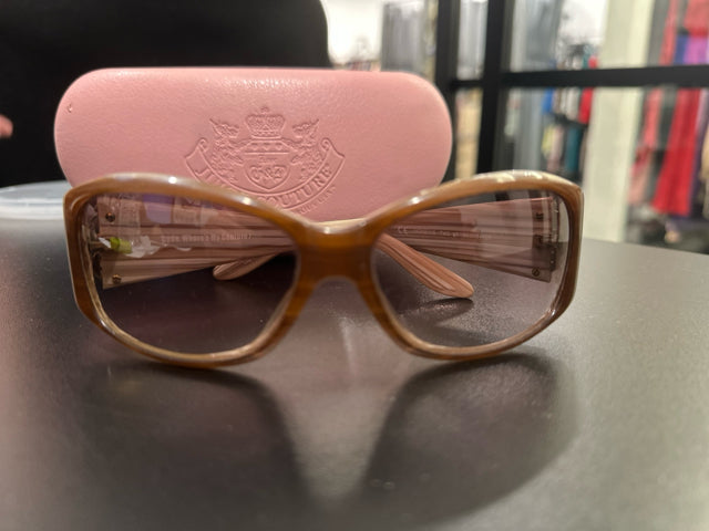 Juicy Couture Light Brown Sunglasses w/ case/cloth