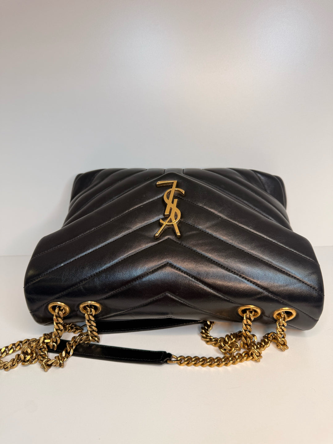 Yves Saint Laurent Medium LouLou Designer Bag