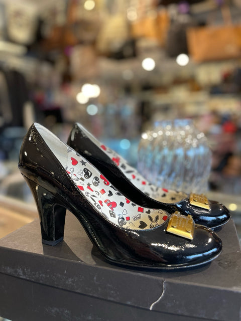 MARC BY MARC JACOBSベージュレザー パンプス 39 金ボール MARC BY MARC JACOBSベージュレザー パンプス 39 金ボール