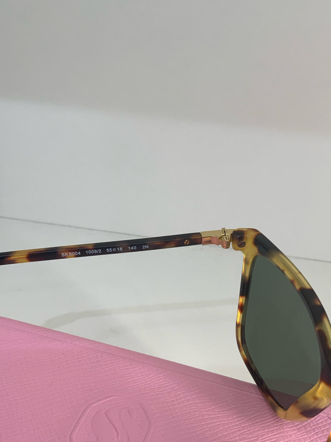 Swarovski Square Tortoise Shell w/case