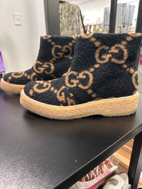 Gucci Boots Sz 39 Ankle GG Wool  Hooper Shoes