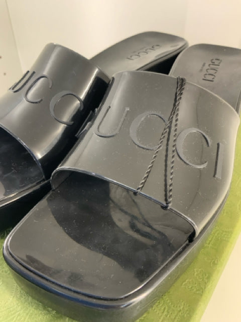 NIB Gucci Sz 38 Black Plastic Block Heel Designer Shoes