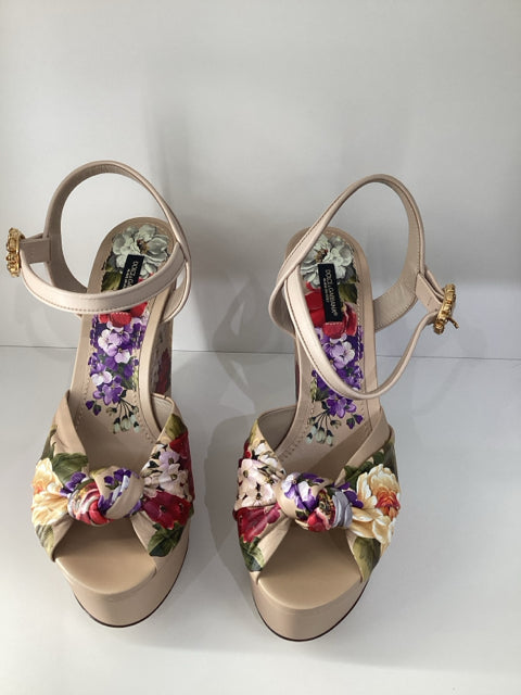 Sz 40 Dolce & Gabbana Beige Floral Wedges Heels w/ Box