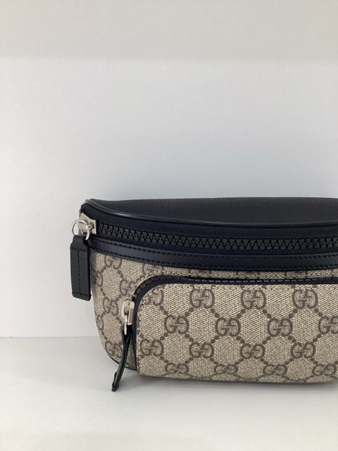 NWT Gucci Supreme Canvas Belt Bag