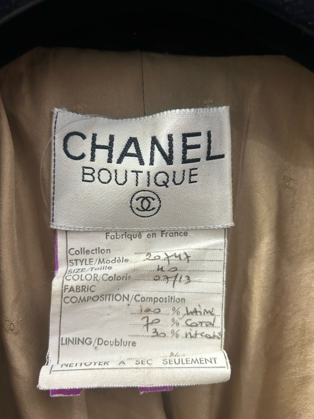 Vintage Chanel Boutique Blazer with Pencil Skirt Size 40/42 - Boucle Tweed, Beige - alternate product view 5