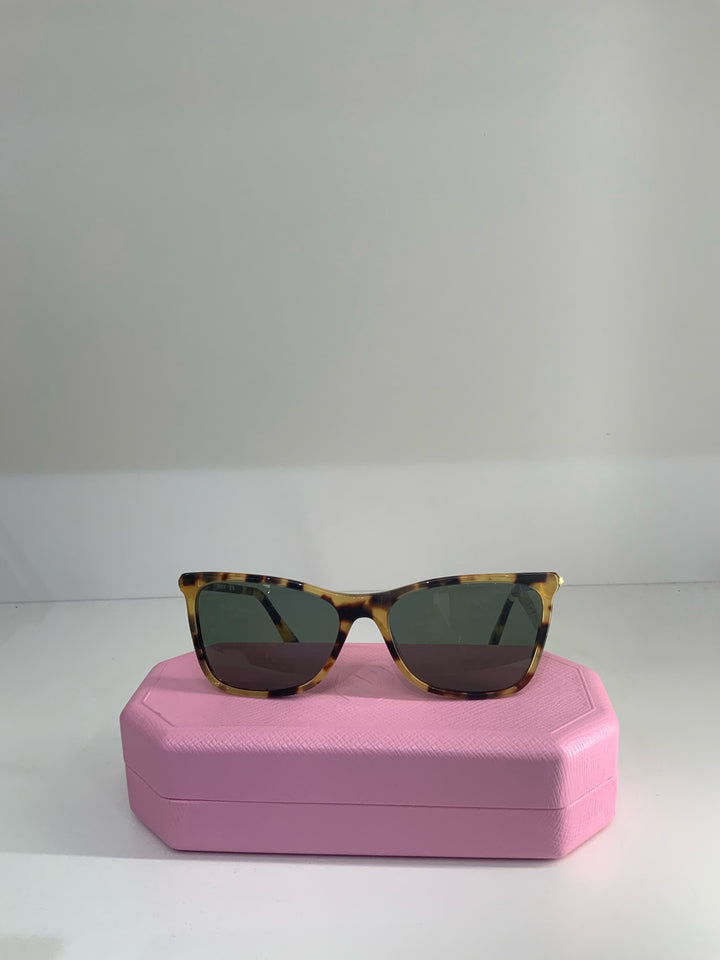 Swarovski Square Tortoise Shell w/case