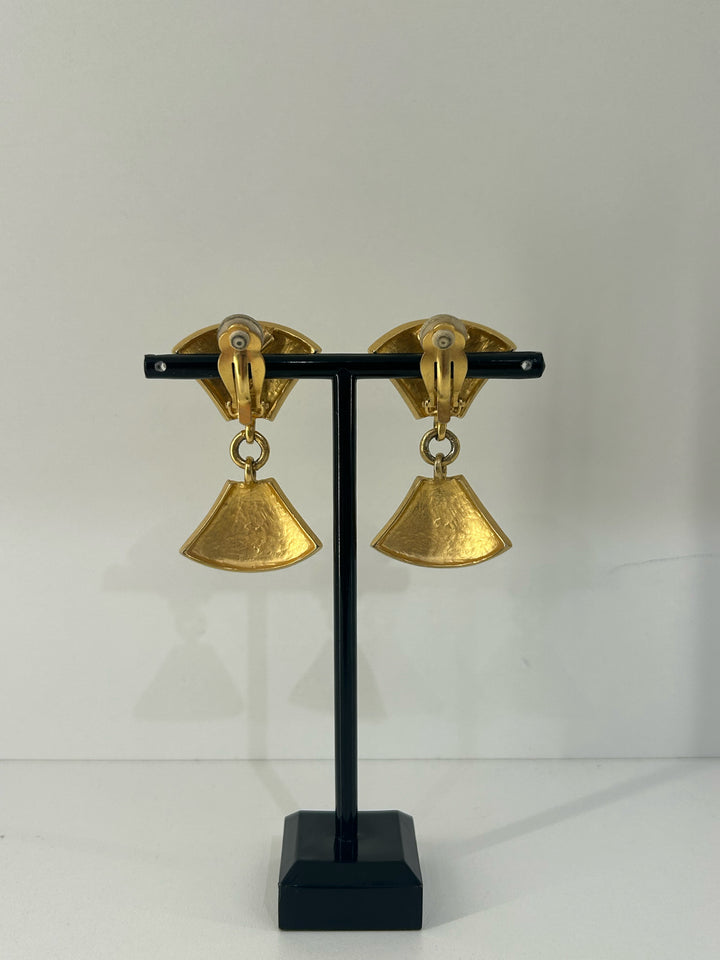 Vintage Karl Lagerfeld Clip matte Gold FAN dangle Earrings