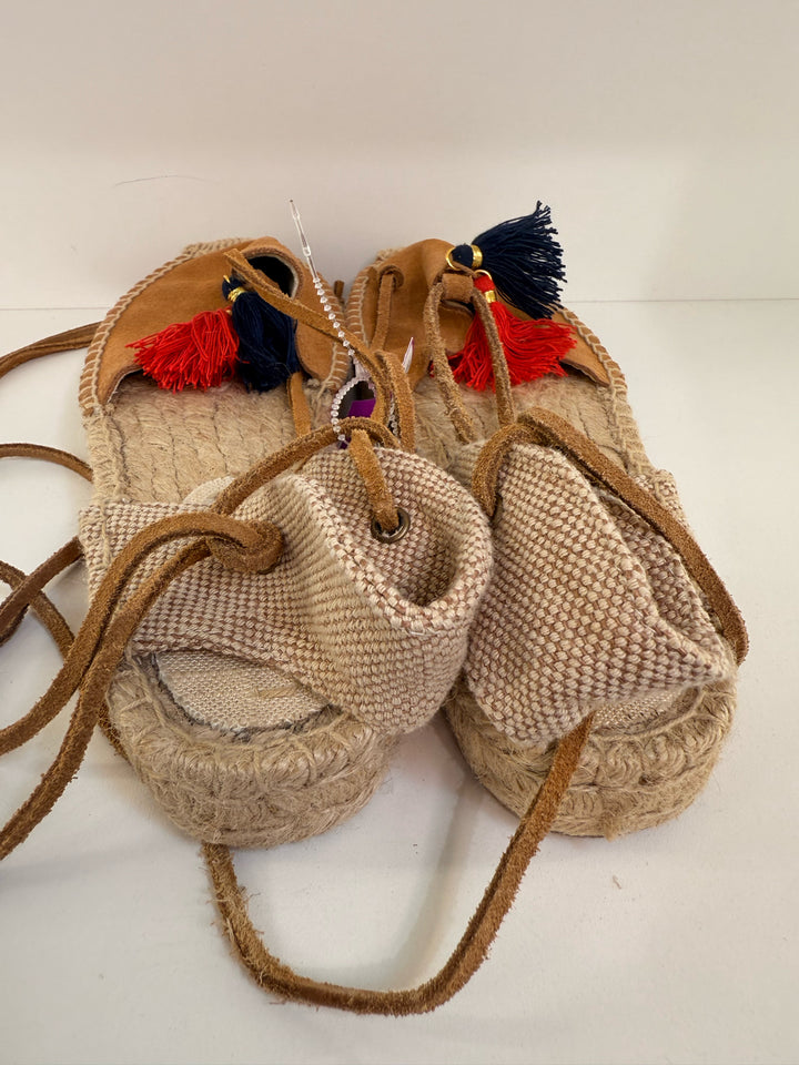 Soludos Sz 9 Tan Espadrilles Shoes