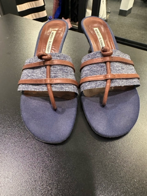 Manolo Blahnik Sz 39  Denim Kitten Heels Sandals Shoe