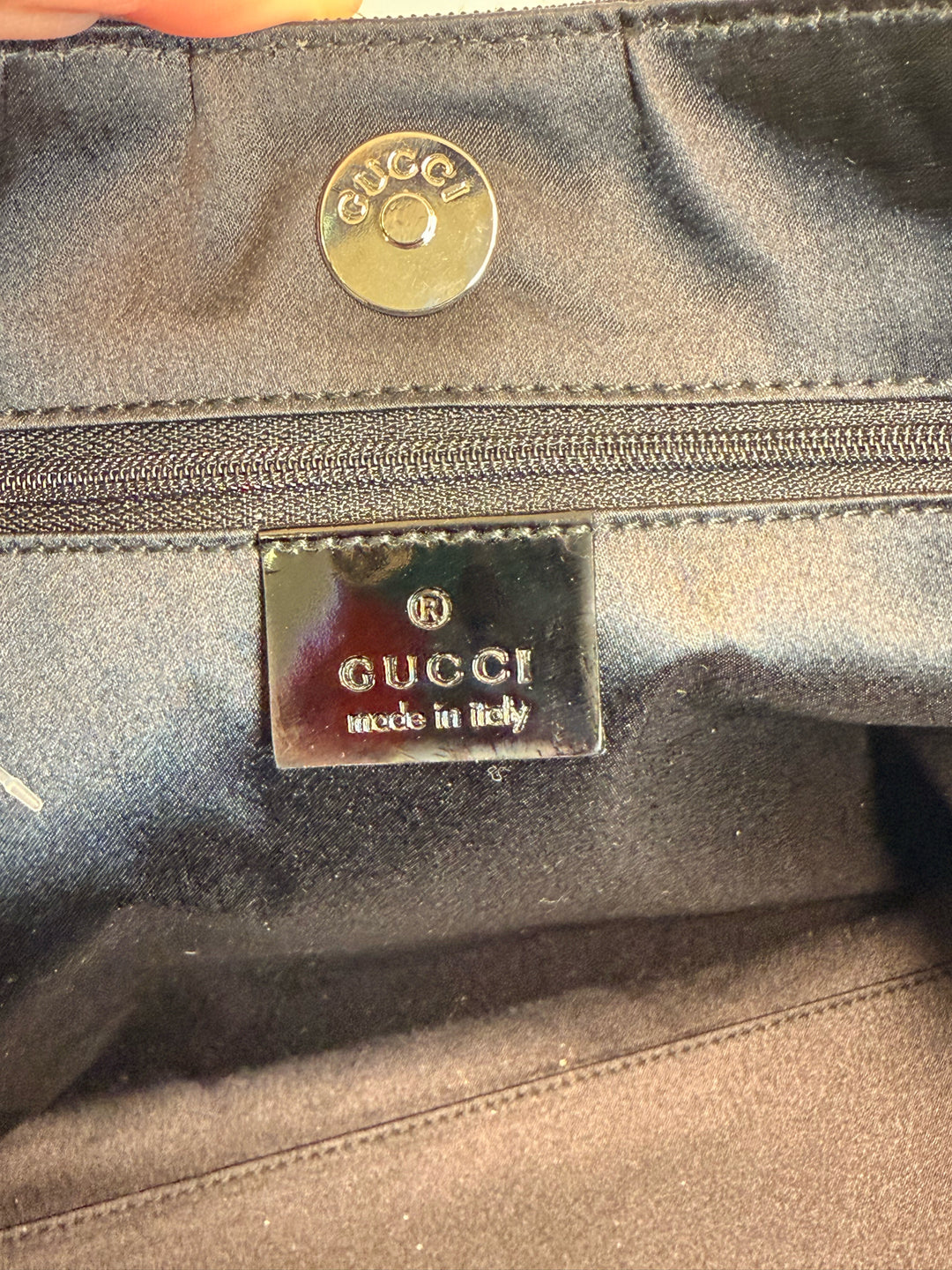 Vintage Gucci Microfiber Metal Handle Shoulder Designer Bag