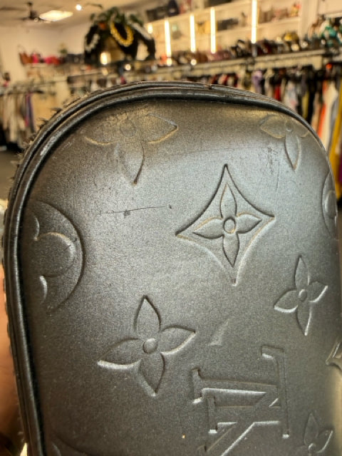 Pre Loved Louis Vuitton Gunmetal Leather Verni Mat Alston Shoulder Bag Handbag TH0054