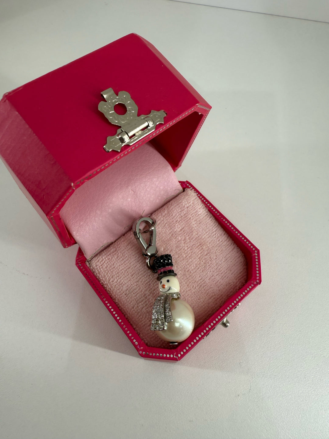Juicy Couture Snowman charm w/cz IN BOX Jewelry