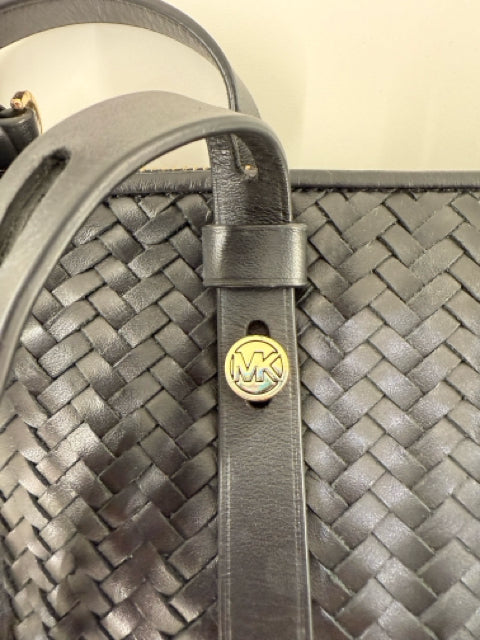 Pre Owned Michael Kors Woven w/ Fringe Hand Bag