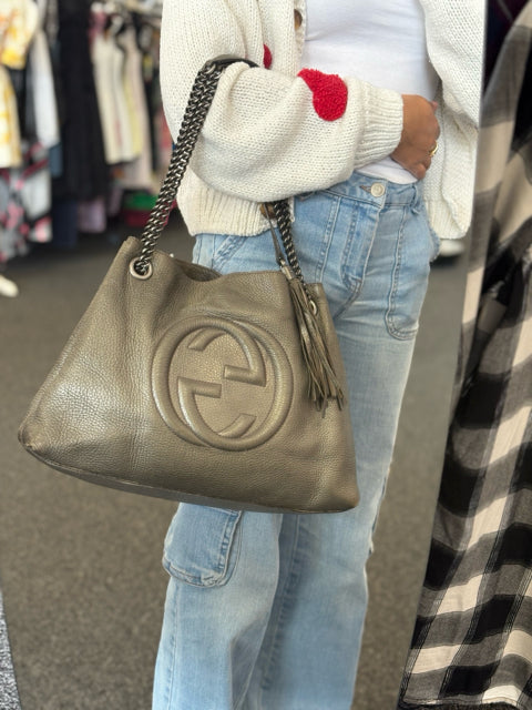 Gucci Leather Gunmetal Soho Chain Totes Hand Bag
