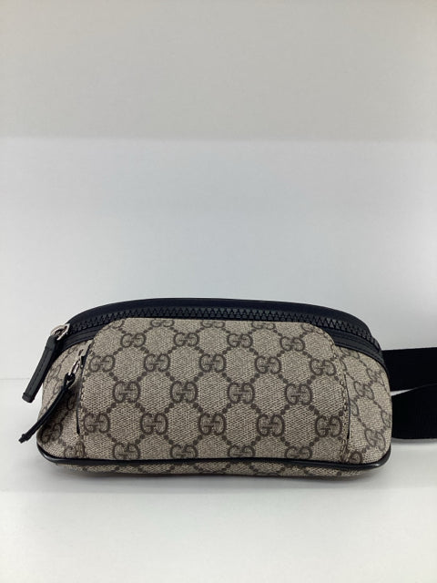 NWT Gucci Supreme Canvas Belt Bag
