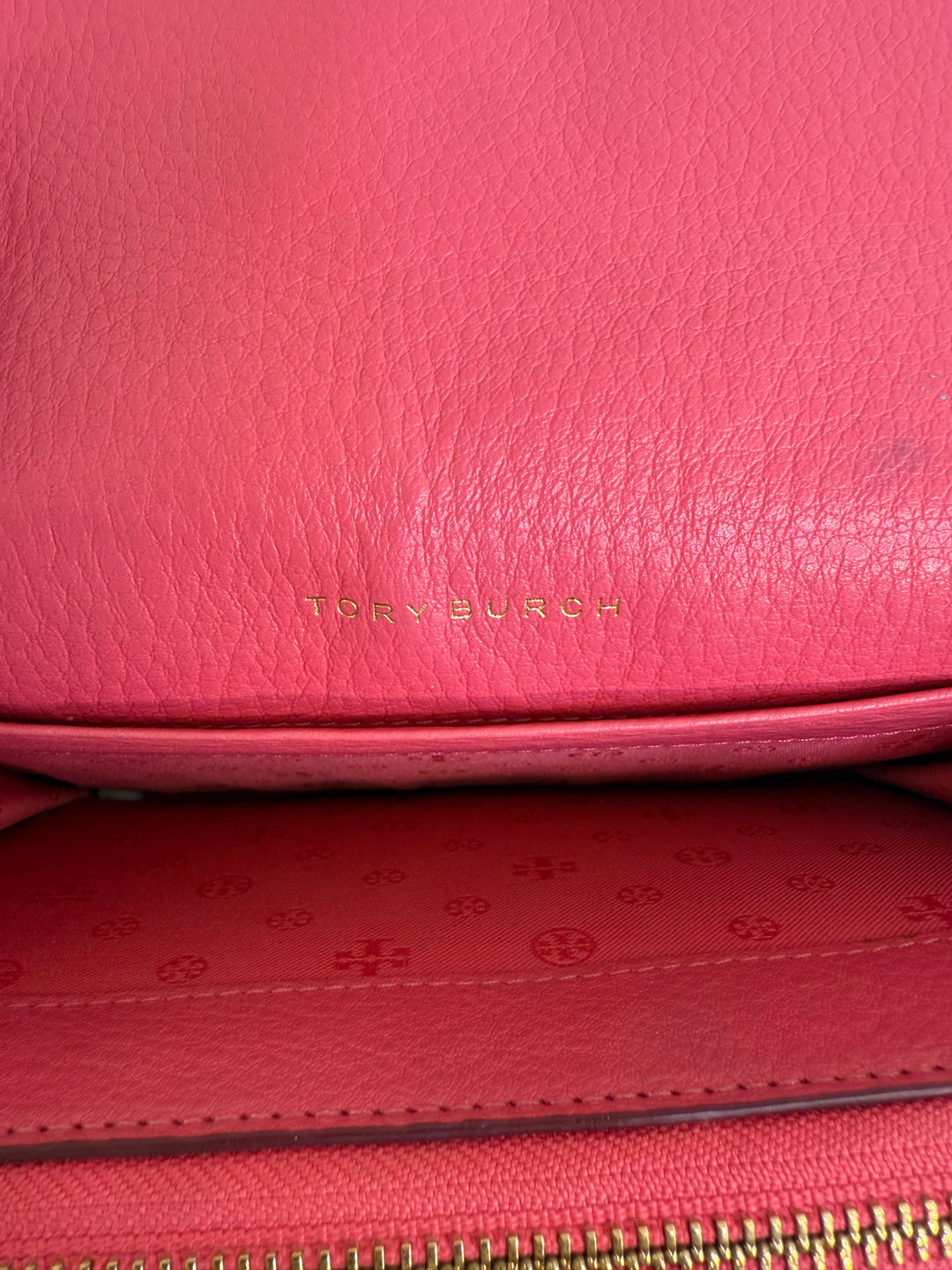 Tory Burch Cross Logo Front Body