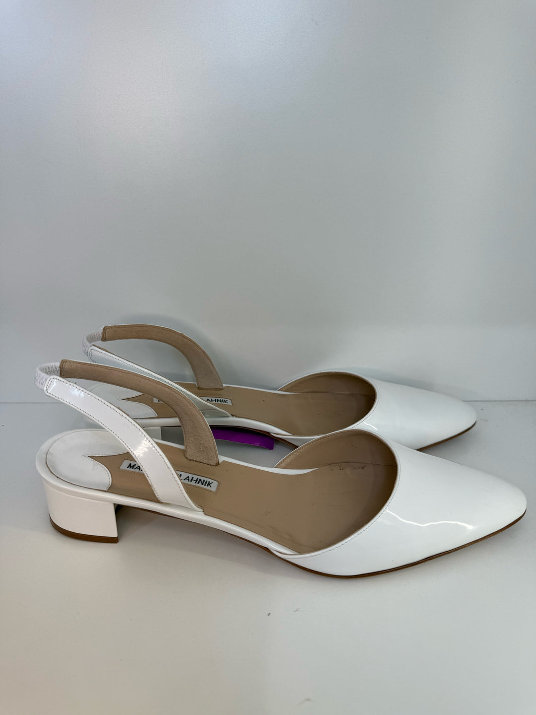 Manolo Blahnik White Patent Leather Slingback DesignerShoes Sz 10.5"