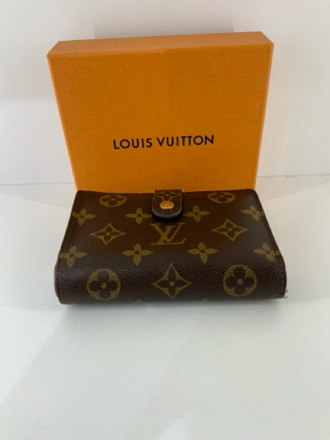 Vintage Louis Vuitton French Style Monogram w/ Coin Section CA0016 Wallet