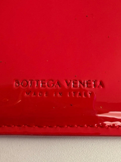 Pre Owned Bottega Venettta Patent Leather Red Card Case Designer Wallet