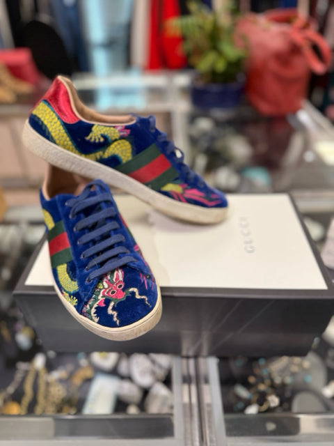 Gucci Sz 7 Velvet Sneakers Dragon Print w/Box
