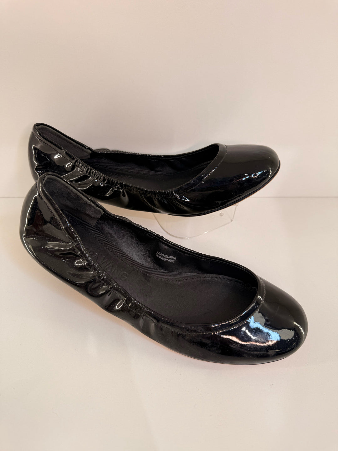 Vera Wang Sz 7 Patent Leather Ballet Flats Shoes