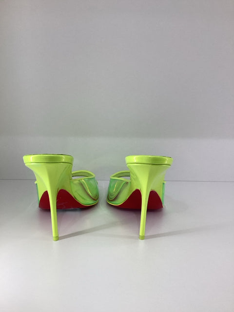 Sz 38 Christian Louboutin Chartruese Mule Sandals Heels
