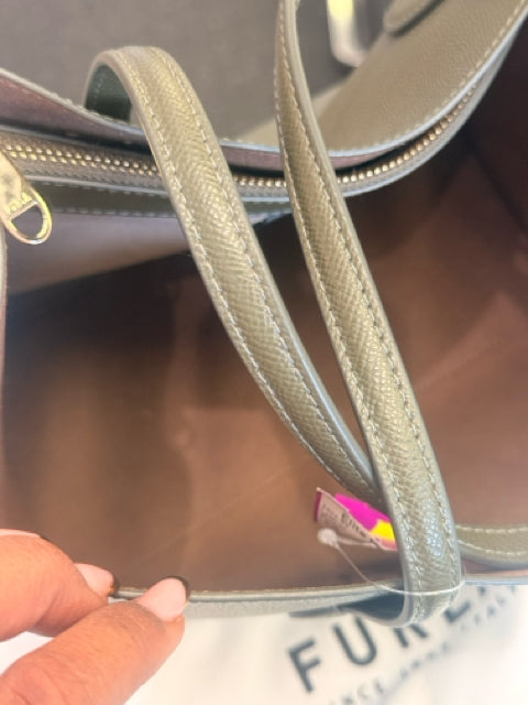 Tory Burch Alexa 2 Handle Chevron Grey Leather Hand Bag Bowler