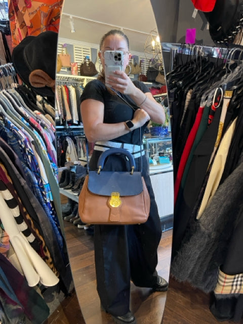 Burberry DK88 Top Handle Crossbody Handbag – eliterepeatny