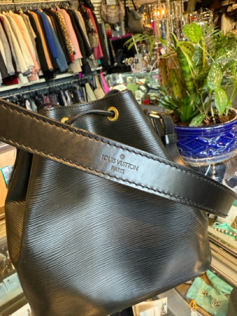 Louis Vuitton Epi Leather Noe GM Bucket Bag