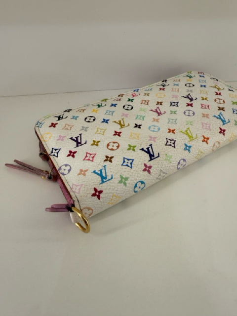 Pre Owned Louis Vuitton murakami long wallet CO4039 w box & dustbag