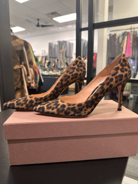 GIANVITO ROSSI Sz 38 Velvet Leopard Pump Shoes