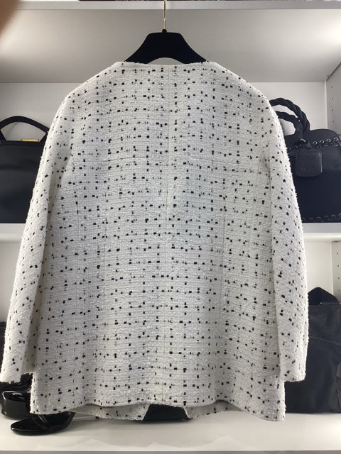 Chanel Sz 40 White Tweed Collarless Coat/Jacket