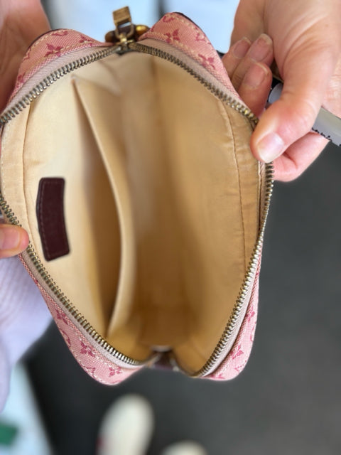 Louis Vuitton Pink Canvas Monogram Crossbody Bags