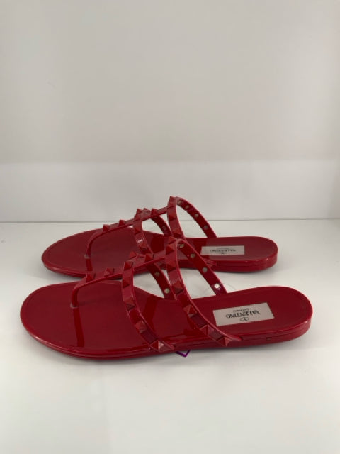 Pre Owned Valentino Garavani Size 38 Red Sandals featuring the iconic Rockstud design in a stylish jelly material.
