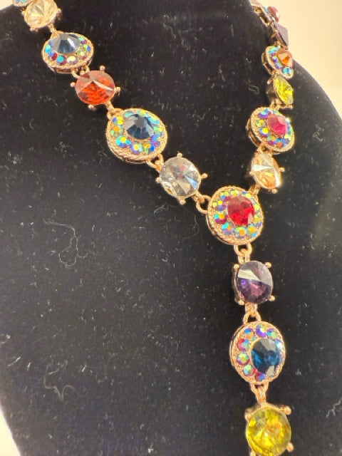 Pre Owned Christion Siriano Multi Color Statement Y Rhinestone Necklace