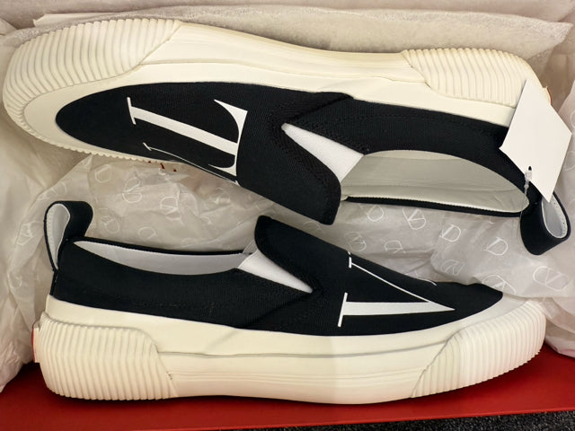 NWT Valentino Garavani Sz 11/11.5 Canvas Slip On Sneakers w/Box