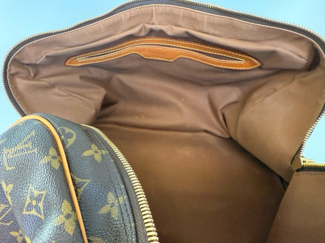 Louis Vuitton Carryall Bag Designer