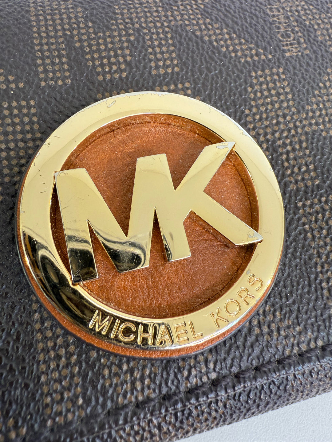Michael Kors Logo Wallet