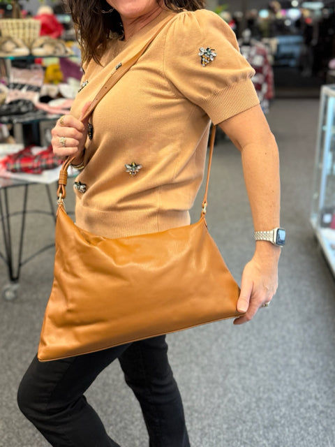 NWT AUPEN Lover Zip w dustbag  Hand Bag